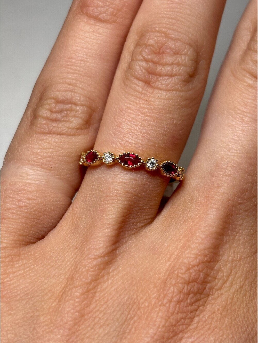 18k Yellow Gold Diamond and Ruby Ring